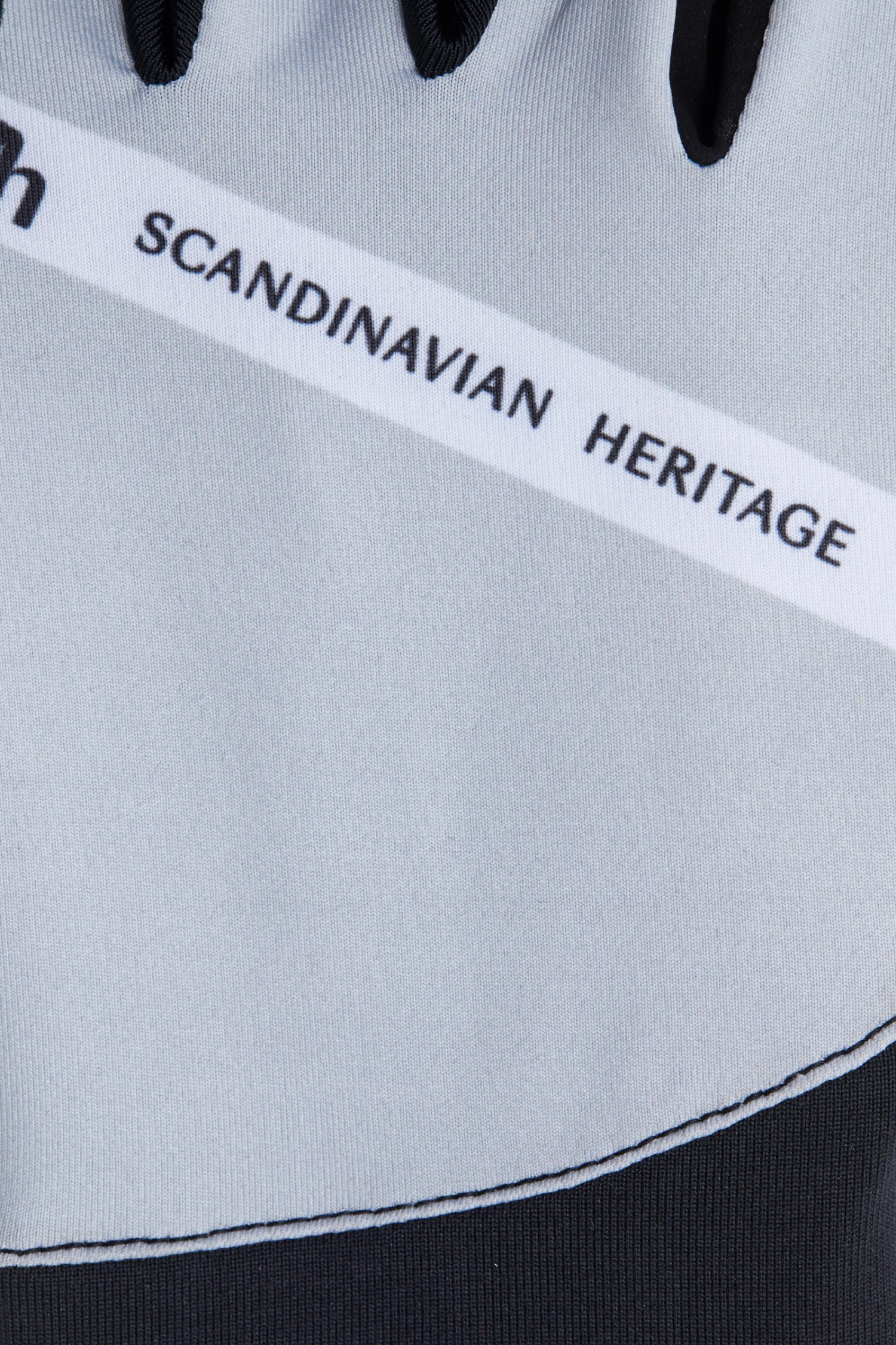 Horze Gabriela Women's Stretch Riding Gloves With UV Protection 6 Horze Gabriela Women's Stretch Riding Gloves With UV Protection - Image 4