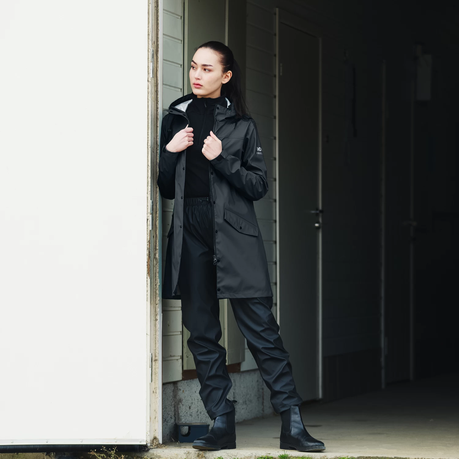 Horze Billie Women's PU Rain Riding Jacket 6 Horze Billie Women's PU Rain Riding Jacket - Image 4