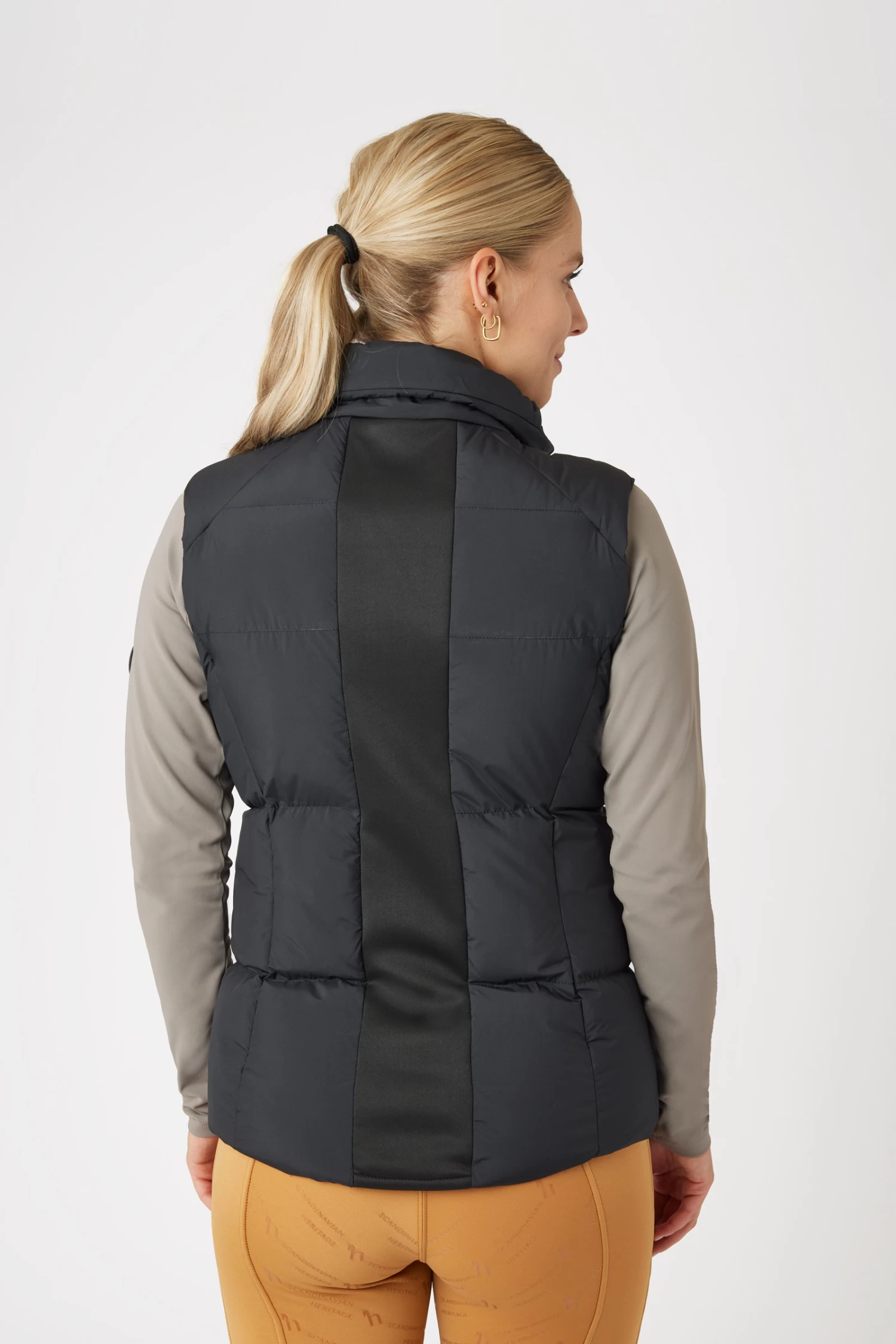 Horze Rianna Padded Riding Vest 12 Horze Rianna Padded Riding Vest - Image 10