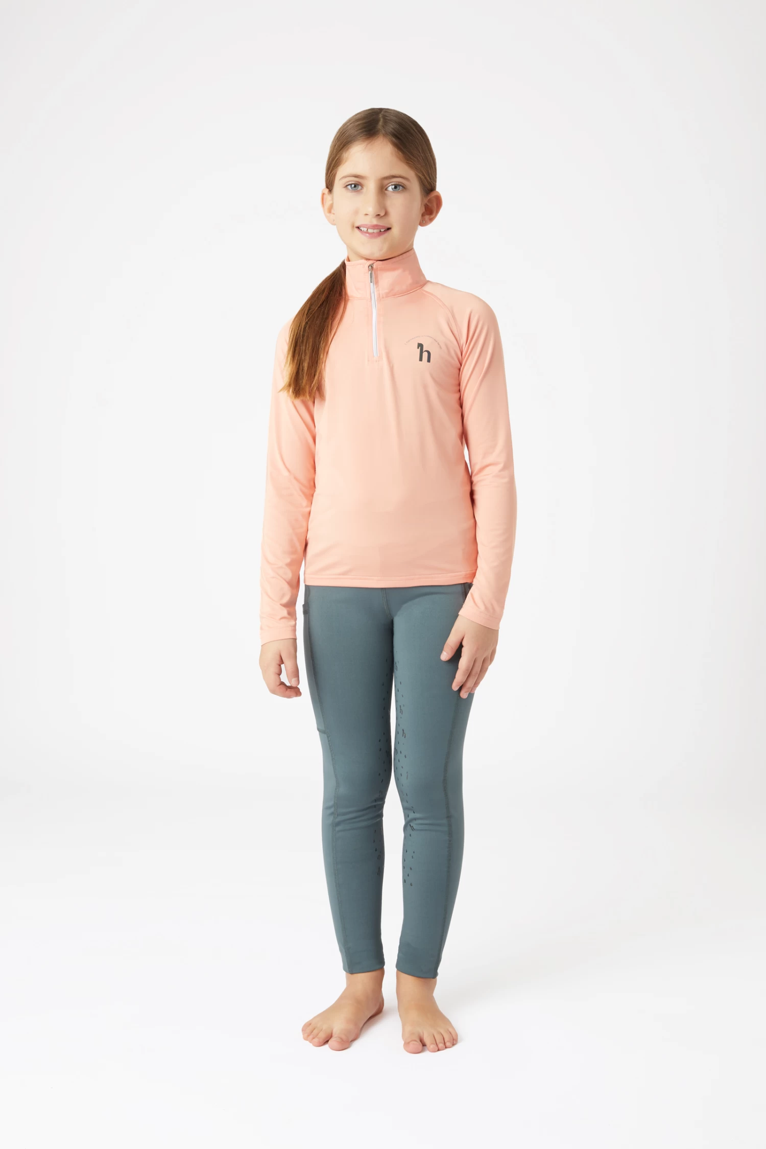 Horze Lola Kids' Functional Training Shirt With Long Sleeves 5 Horze Lola Kids' Functional Training Shirt With Long Sleeves - Image 3
