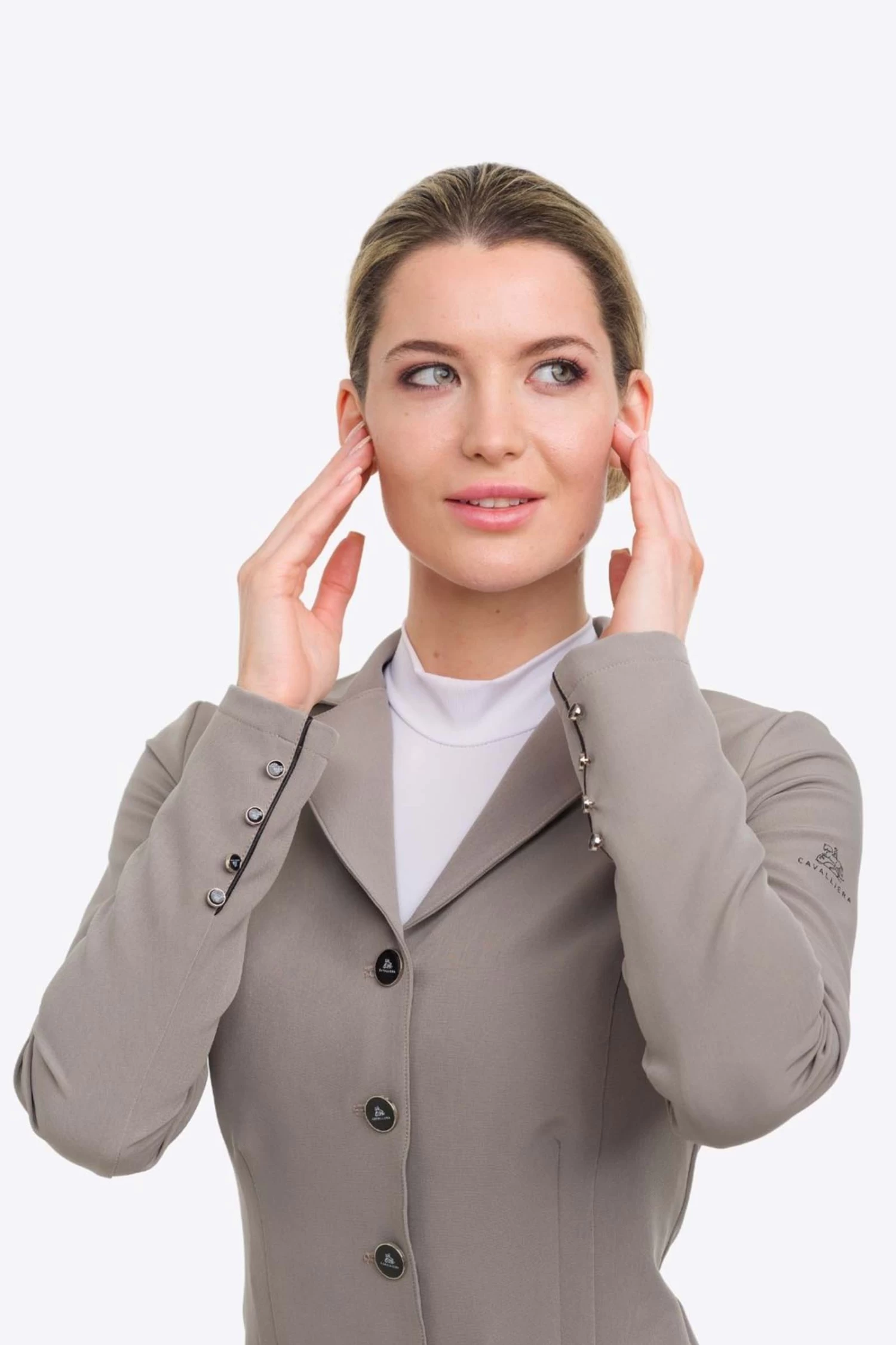 Cavalliera Noble Women's Softshell Show Jacket 11 Cavalliera Noble Women's Softshell Show Jacket - Image 9