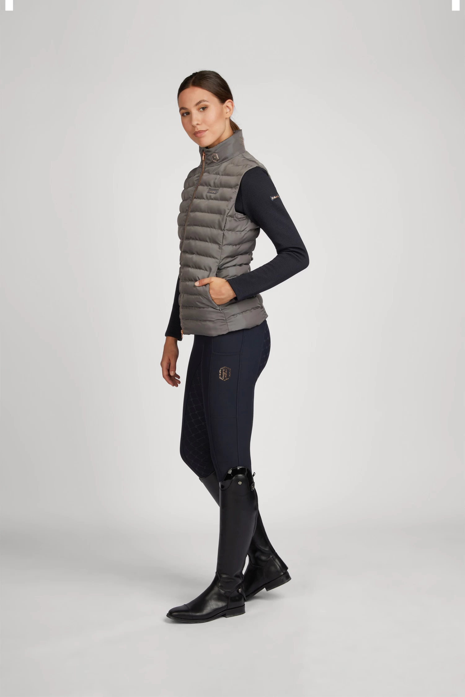 Eskadron Heritage Fanatics AW2023 Quilt Women's Vest 12 Eskadron Heritage Fanatics AW2023 Quilt Women's Vest - Image 10