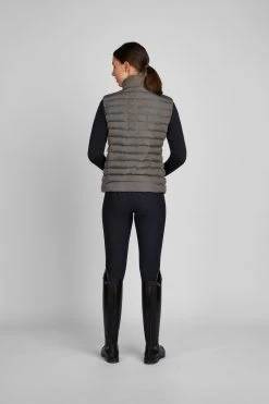 Eskadron Heritage Fanatics AW2023 Quilt Women's Vest 31 Eskadron Heritage Fanatics AW2023 Quilt Women's Vest -Sports - Equestrian Riding Shop 345656 SPG 05