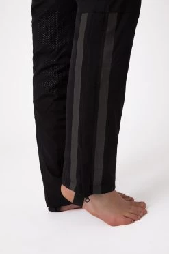 B Vertigo Dana Padded Thermo Breeches For Women -Sports - Equestrian Riding Shop 36058 099 07