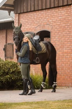 Horze Tara Women's High Waist Breeches With Leather Full Seat 39 Horze Tara Women's High Waist Breeches With Leather Full Seat -Sports - Equestrian Riding Shop 36093 bkgr 08