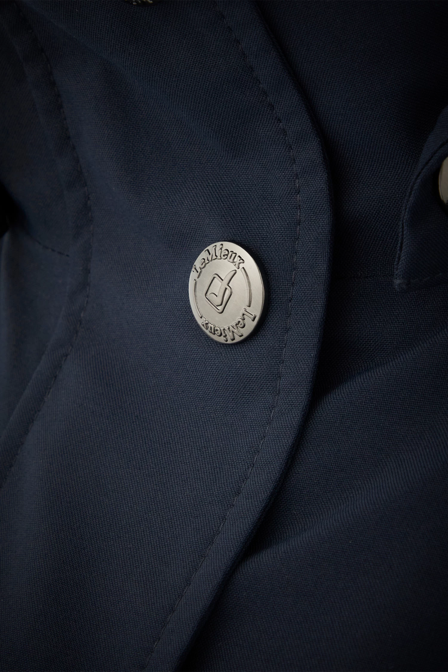 LeMieux Amelie Women's Waterproof Lightweight Riding Coat 7 LeMieux Amelie Women's Waterproof Lightweight Riding Coat - Image 5