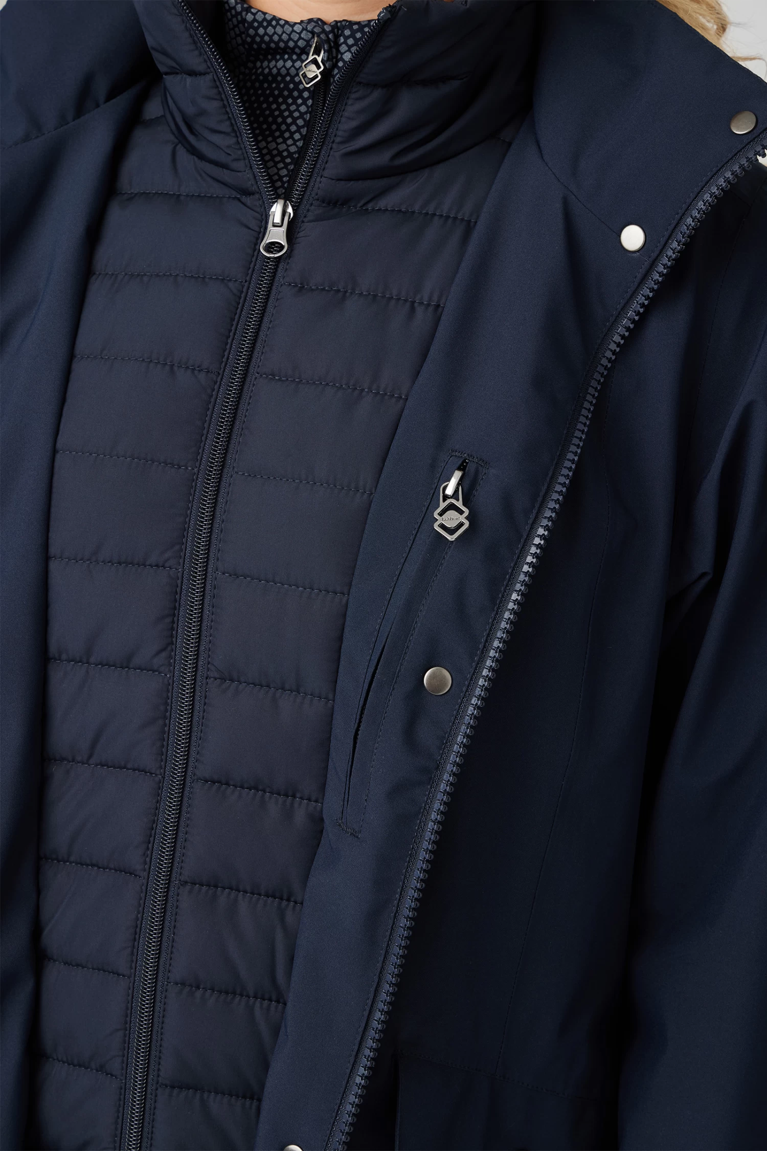 LeMieux Amelie Women's Waterproof Lightweight Riding Coat 8 LeMieux Amelie Women's Waterproof Lightweight Riding Coat - Image 6