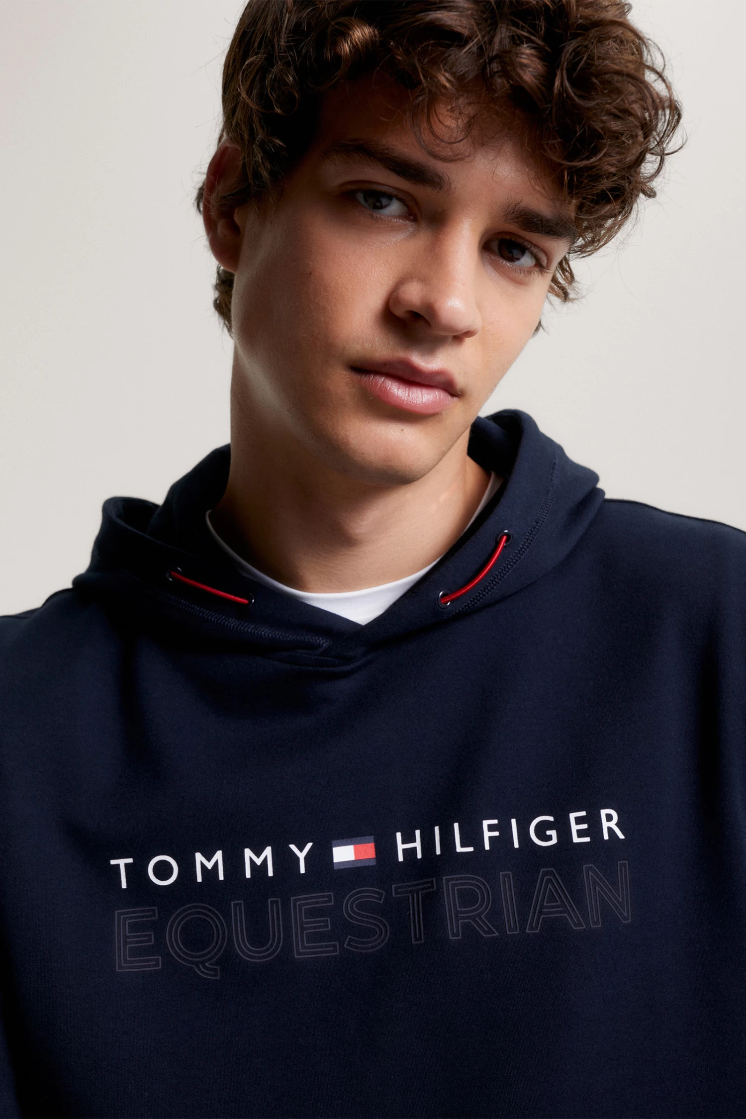 Tommy Hilfiger Equestrian London Logo Fleece Hoodie 5 Tommy Hilfiger Equestrian London Logo Fleece Hoodie - Image 4